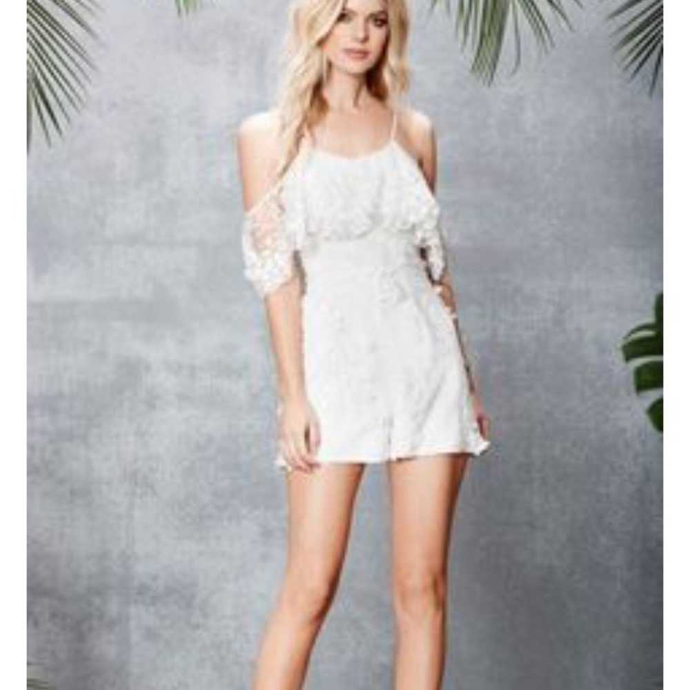 Lace Romper with 3D Petal Appliqué